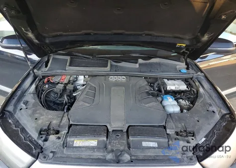 2017 Audi Q7 Prestige z USA, uszkodzony, nr VIN WA1VAAF74HD018948